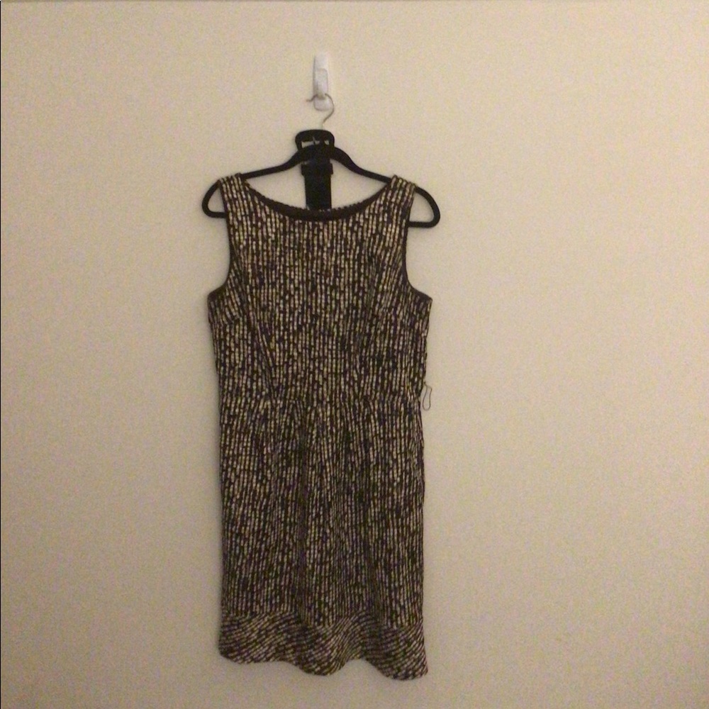 Rabbit Rabbit Rabbit Designs Knee Length Dress S14